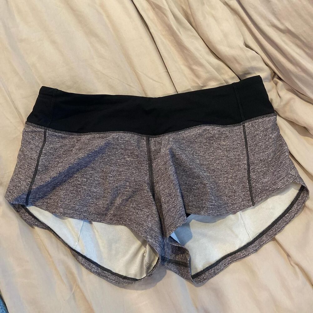 Lululemon Women's Grey and Black Shorts